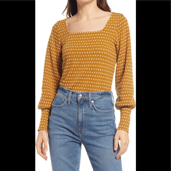 Madewell Tops - MADEWELL Floral Jacquard Square Neck Top